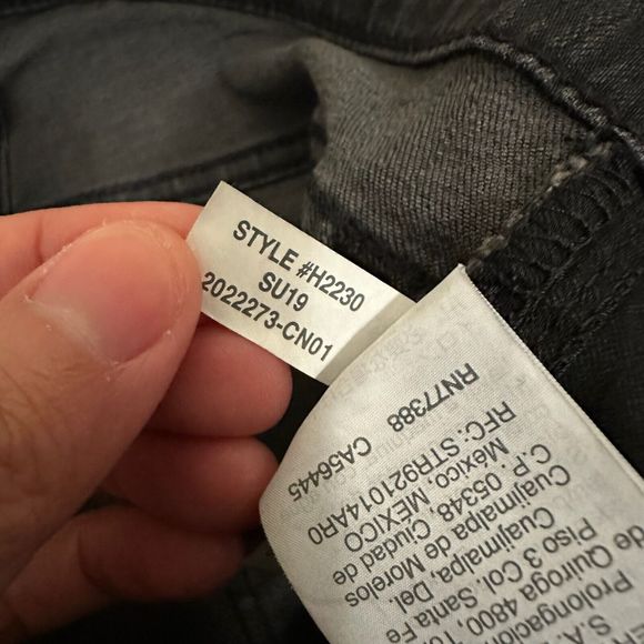 MADEWELL Distressed Destroyed 9" Mid-Rise Skinny Jeans in Black #H2230 - Picture 10 of 12